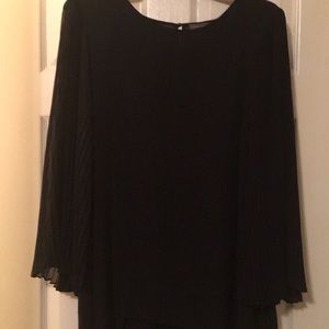 Vince Camuto black tunic